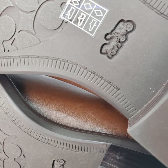 Coach Bowery Beaded Chain Chelsea Boot Size 7B - Picture 13 of 16